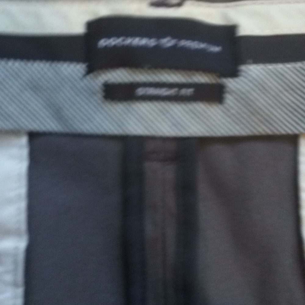 Men’s slacks - Picture 2 of 4